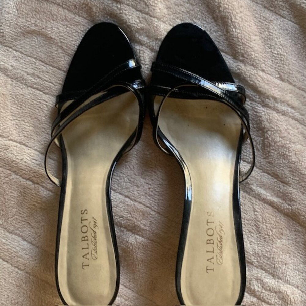 Feminine Black Talbots Sandals